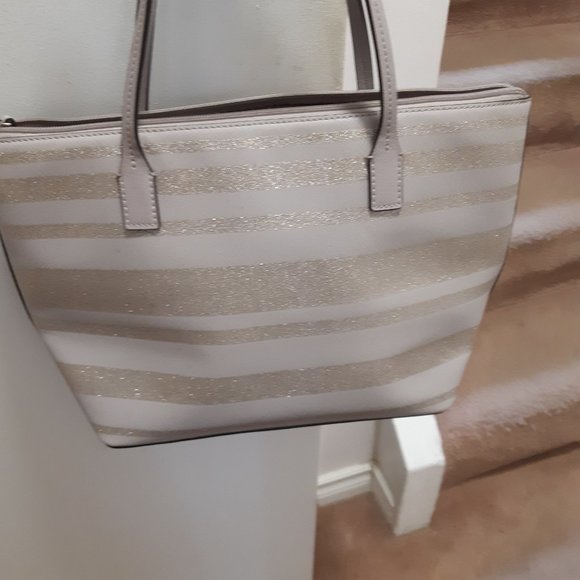 Kate Spade Satchel zip handbag purse taupe with gold stripes - Picture 6 of 8